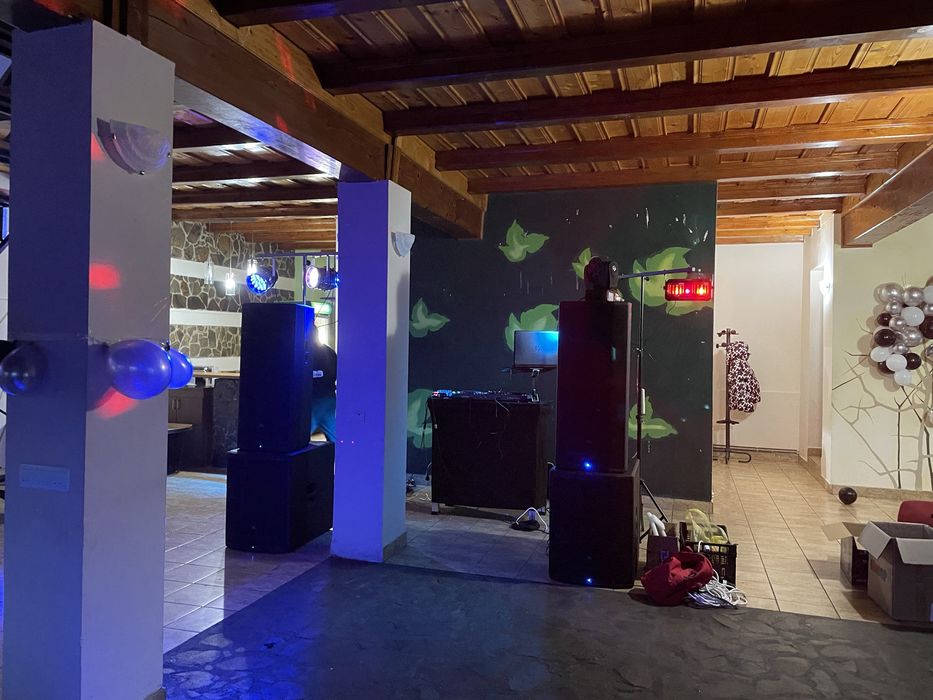 Închiriez boxe muzica lumini petreceri