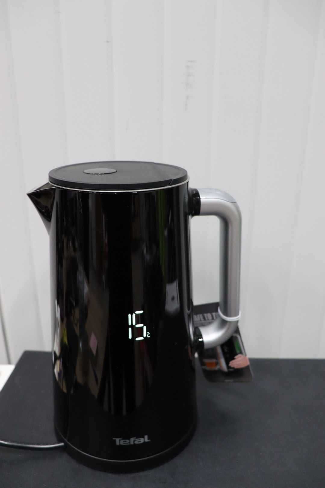 TEFAL Smart'N Light, Електрическа Кана KO851830, 1.7л., Черна