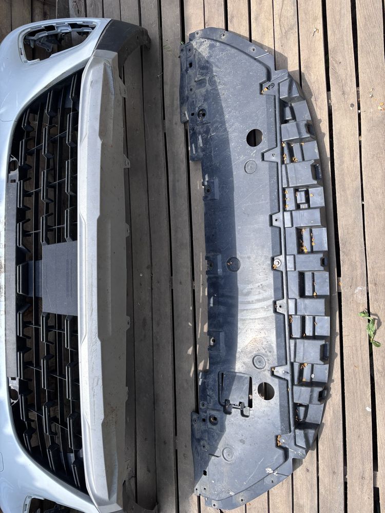bara renault captur 2 + grila superioara + scut