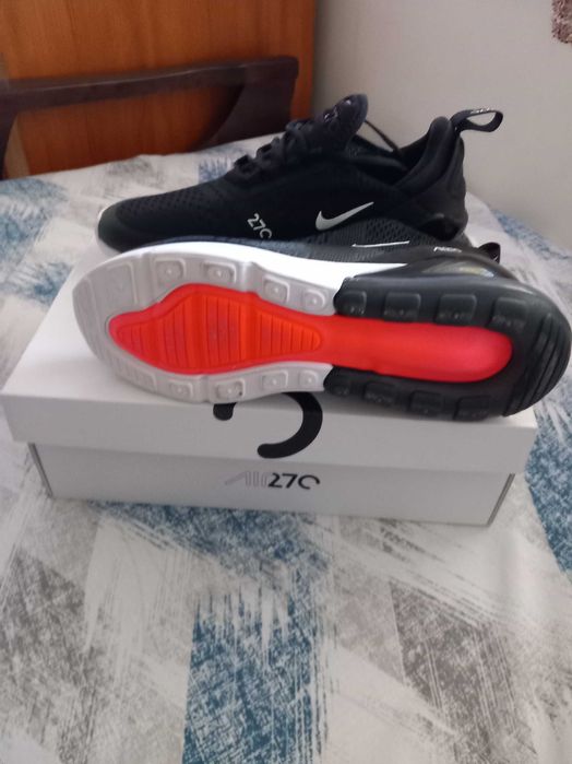 Оригинални маратонки