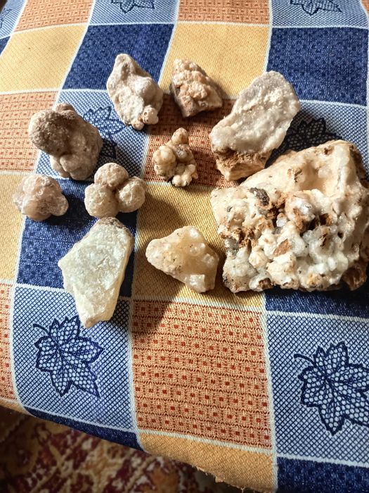 Камбани минерали