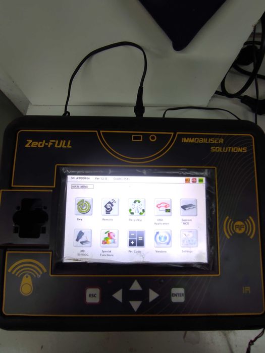 ZED-FULL Машина за Ключове