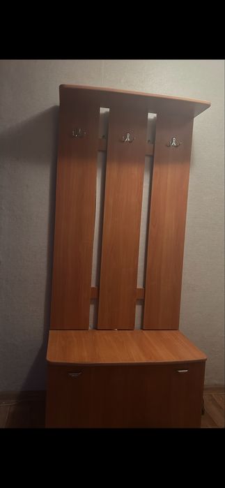 Продам прихожку.