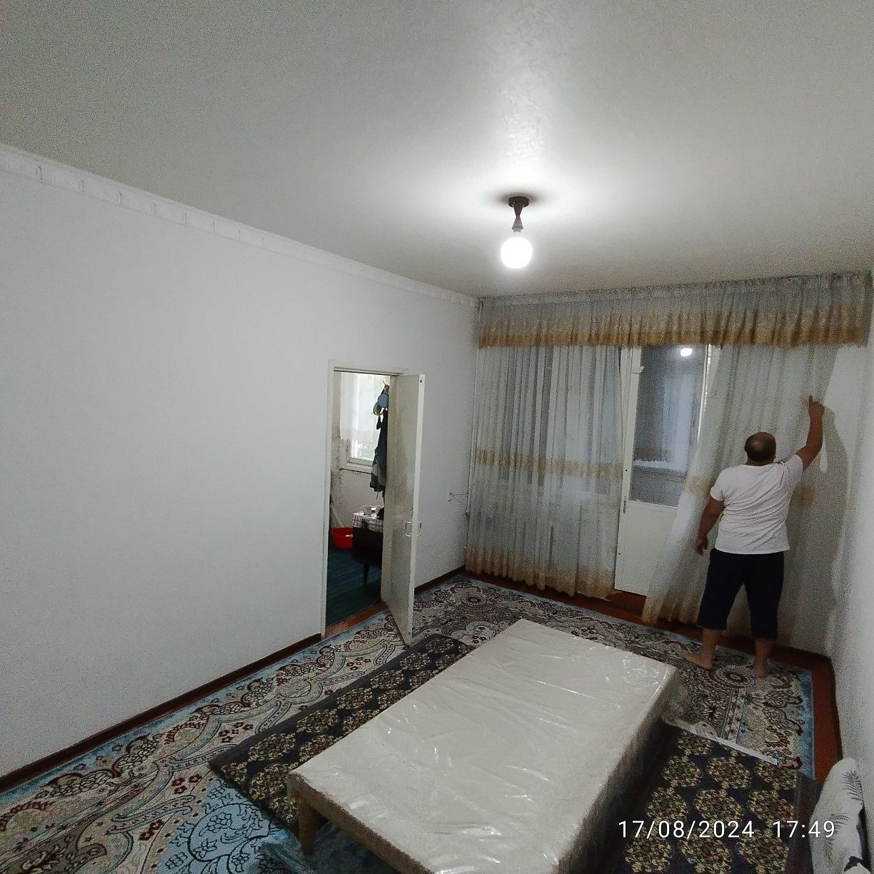 3 xonali Kvartira sotiladi, Продаётся квартира 3комната Chilonzorda