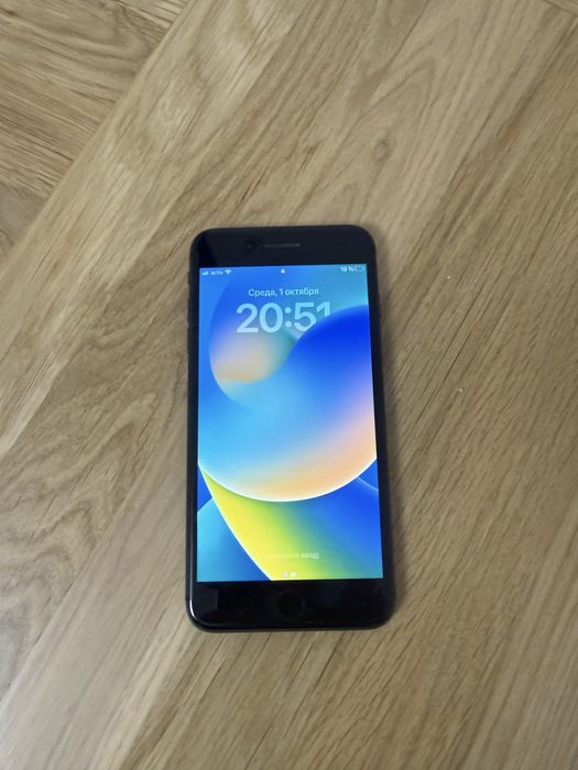 Iphone 8 Plus, 64 gb.