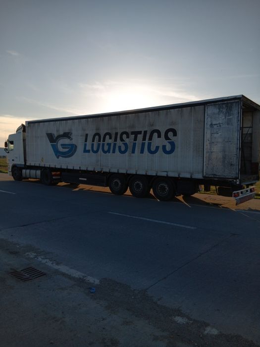 Se vinde daf XF105 EEV 2011 si semiremorca schwarzmuller 2012 15000E