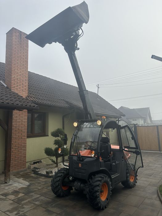 Inchiriem Miniexcavator, Microexcavato, Incarcator, Cilindru Compactor