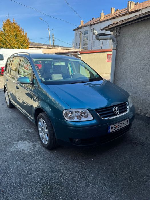 Volkswagen Touran 1.9 tdi 105 cp 6+1 trepte