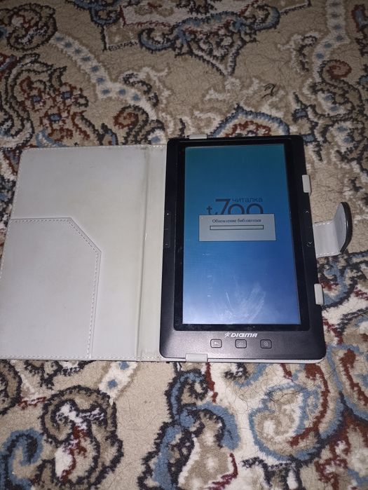 Digma t700 elektron kitob (электронная книга)