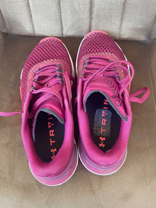 Обувки / Маратонки Under Armour Tribase reign размер / номер 40