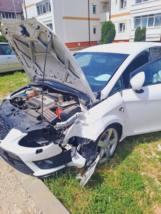 Vand seat leon avariat