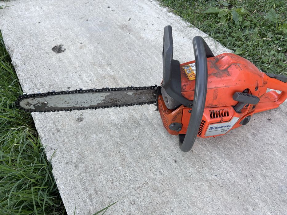 Titlu anunț: Drujbă Husqvarna 350 – stare bună, pregătită de lucru