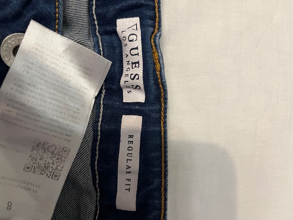 Детски дънки Guess