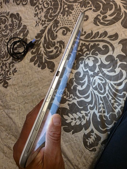 Samsung Tab 3 cu sim wifi perfecta