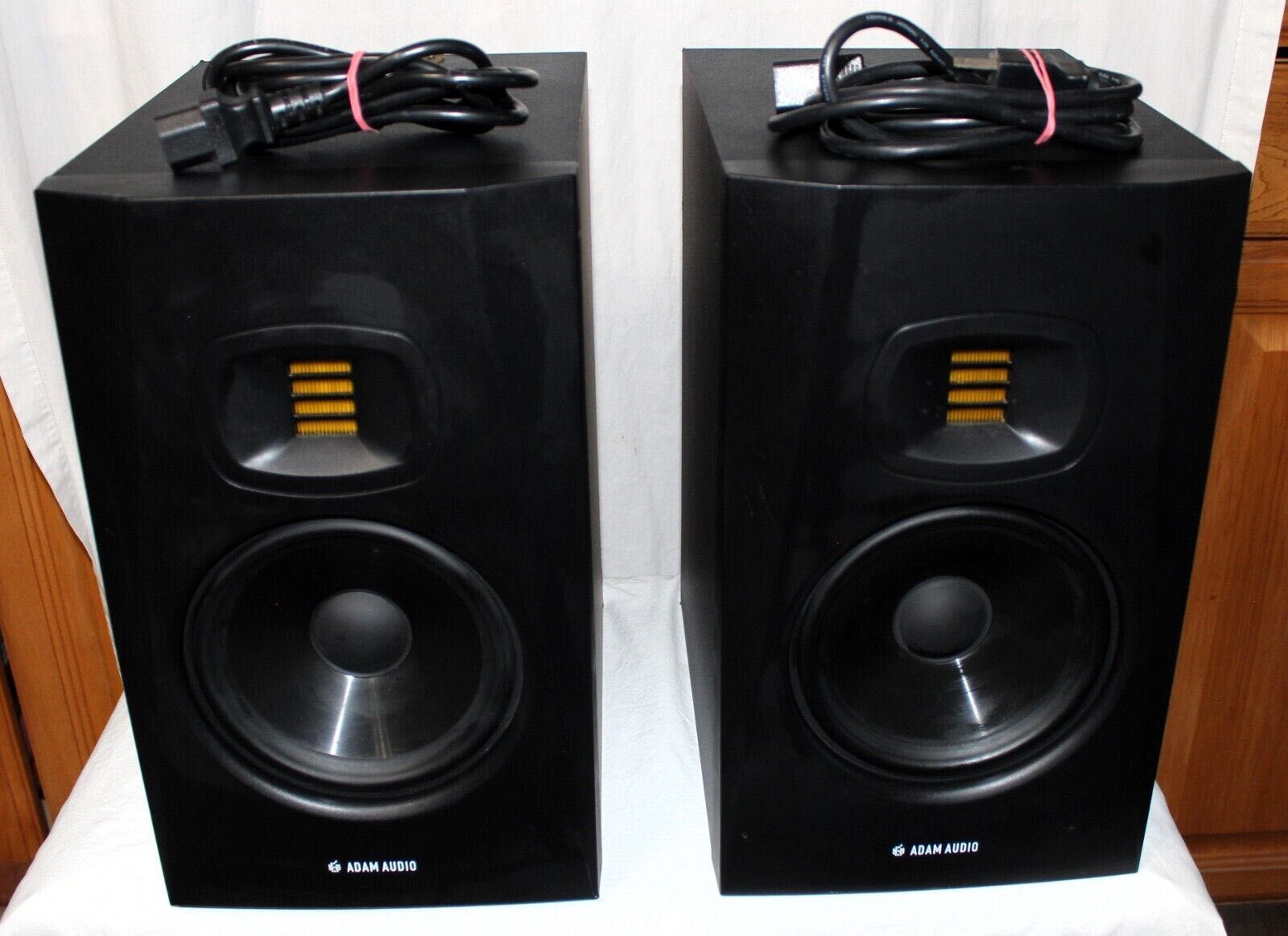 Monitoare Studio Adam Audio T7v boxe+ paduri