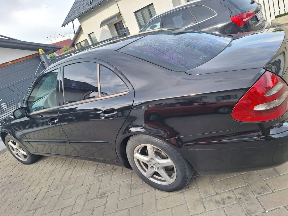 Mercedes de vânzare!