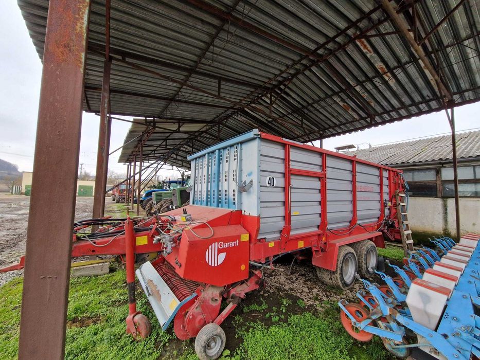 Remorca autoincarcatoare furaj  Mengle Super garant 538