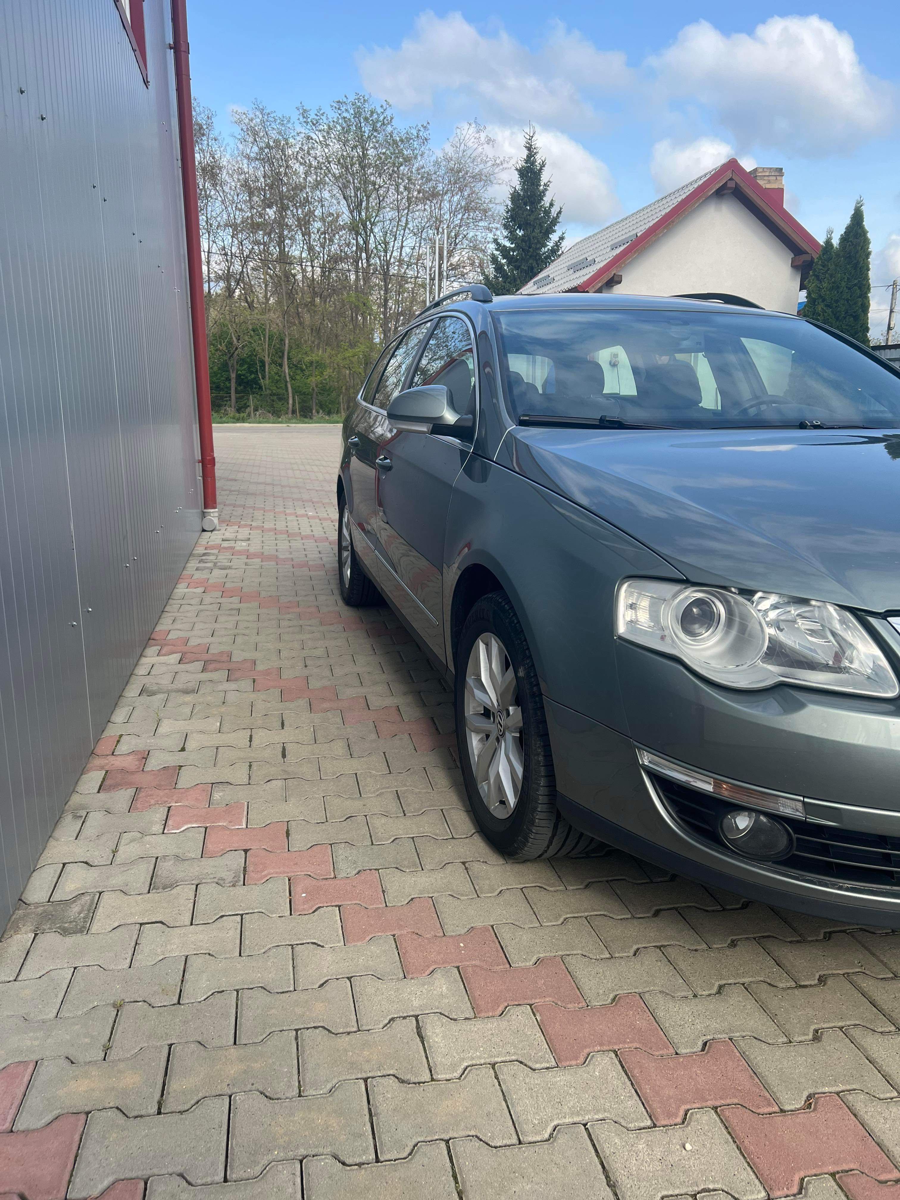 Vând Volkswagen passat b6