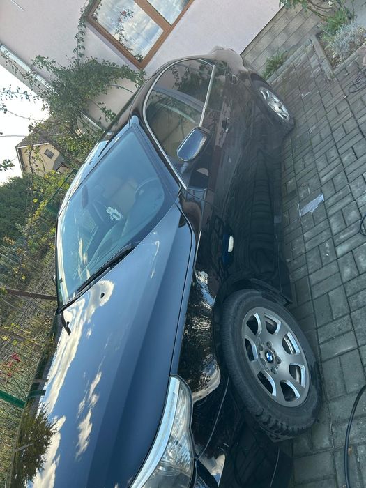 Vând BMW seria 5