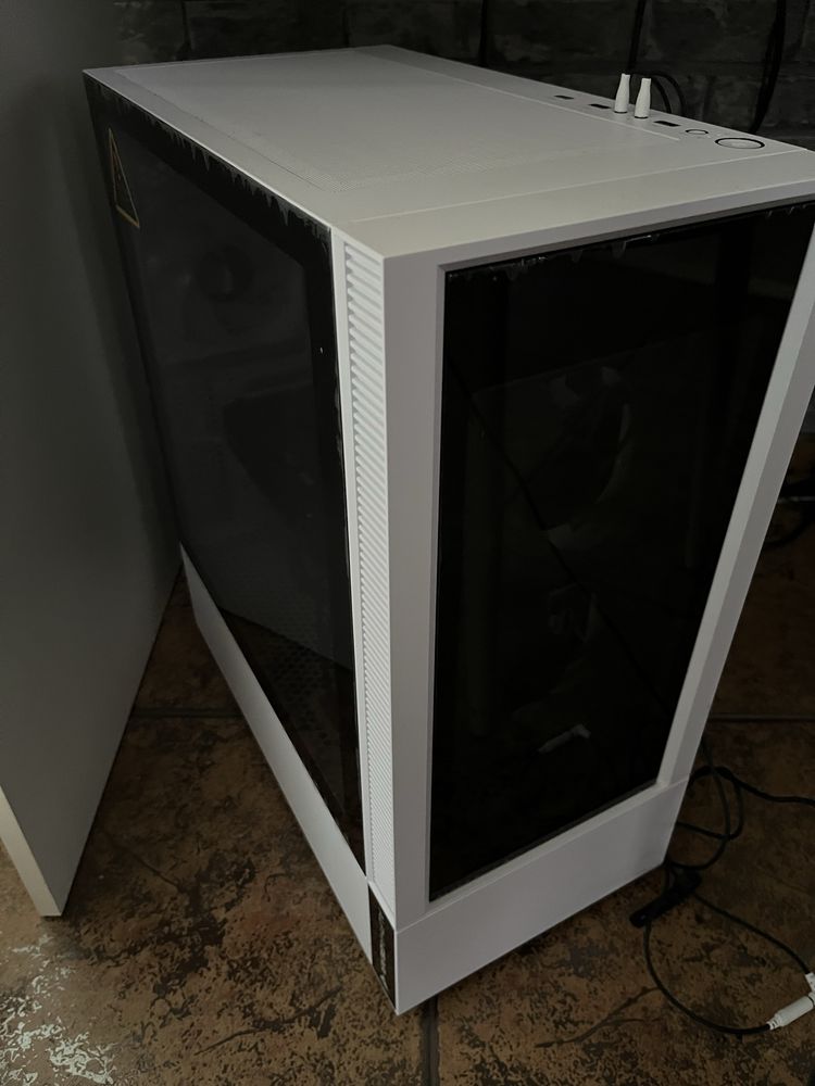 PC Gaming AMD Ryzen 5 3600 32GB Radeon RX7600