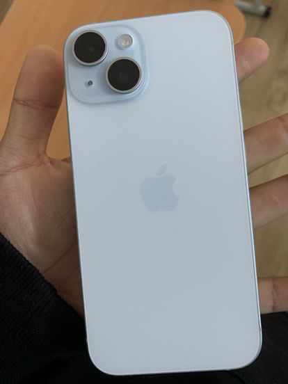 Vand iphone 15 128gb