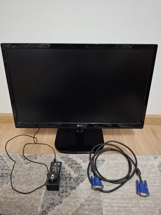 Monitor LG FHD 21,5 inch