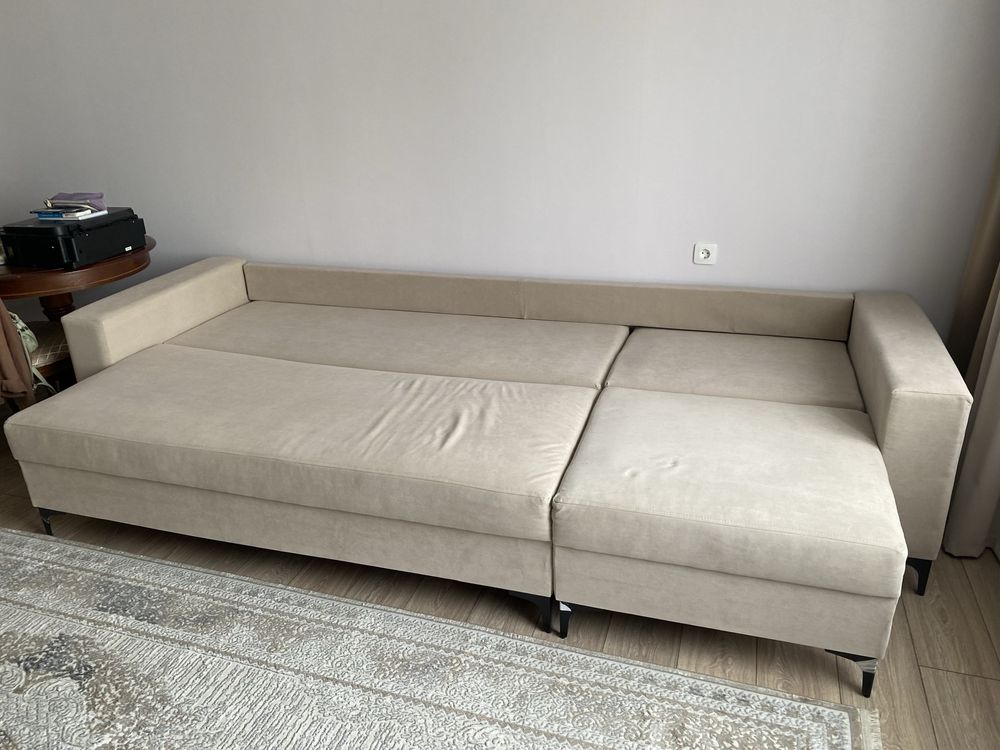 Продам диван в гостиную