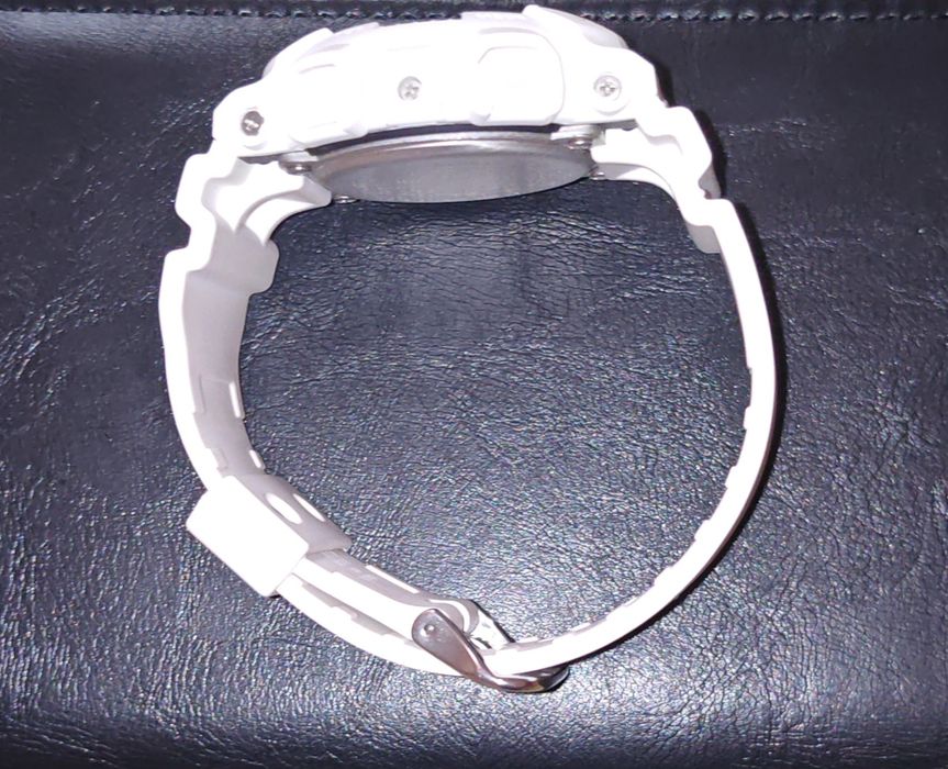 Casio G Shock GMA s140m