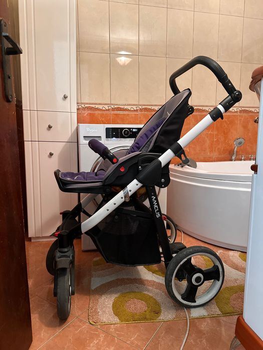 Бебешка количка Amelis