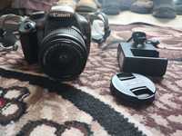 Фотокамера Canon EOS 1100D