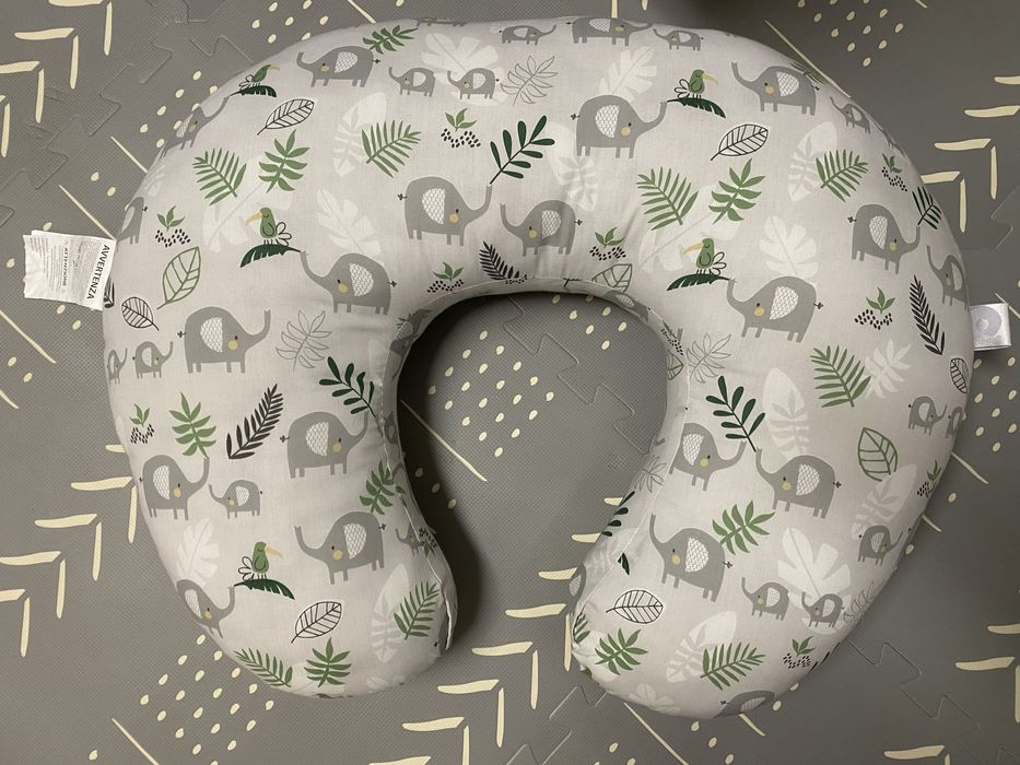 Perna de alaptat CHICCO