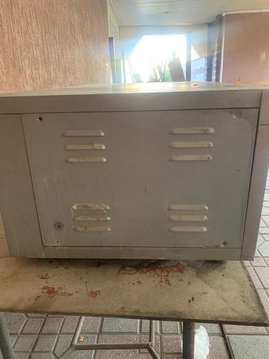 Срочно продам в хорошем состояниием