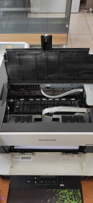 Epson 2140 va 1140 sotiladi kelishadigan joyi bor