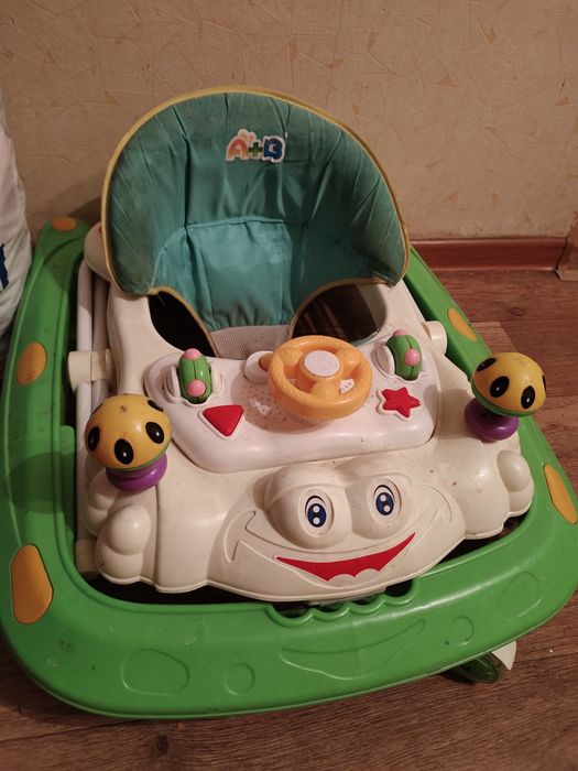 Продам Ходунки детские