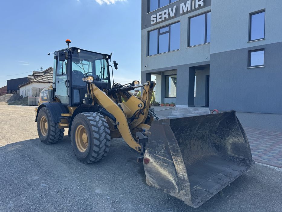 Incarcator frontal Caterpillar CAT 908M