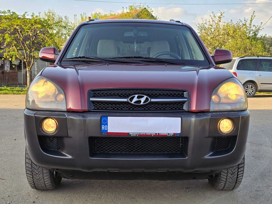 Hyundai Tucson ~ 4 x 4 ~ 2007 ~ 2 . 0 cm 3 CRDI  140 CP ~ Inmatriculat
