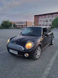 Vand mini cooper 1.6 benzina an 2010
88kw 120cp Motor de BMW