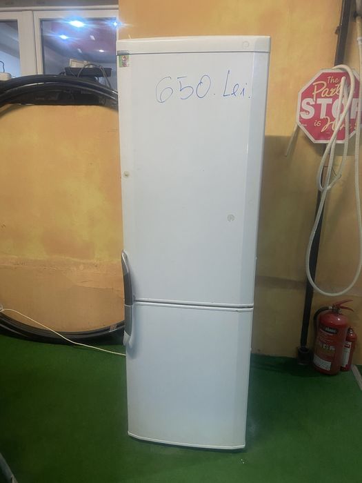 Vand frigider Arctic