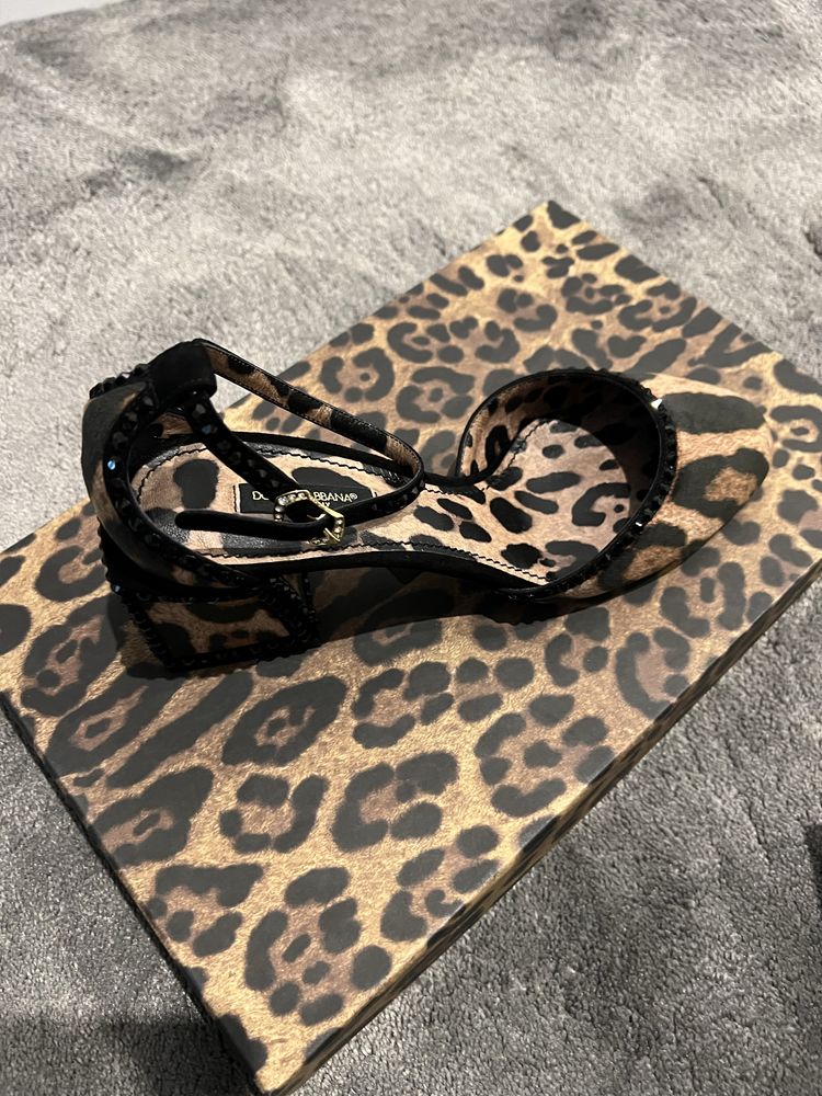 Vand pantofi Dolce & Gabbana