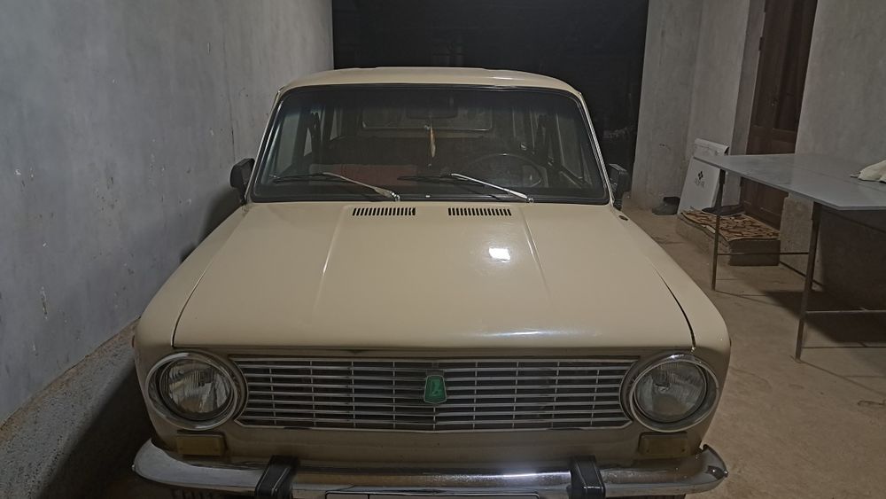 VAZ 2102 SOTILQDI kelilamiz narxi 20000$