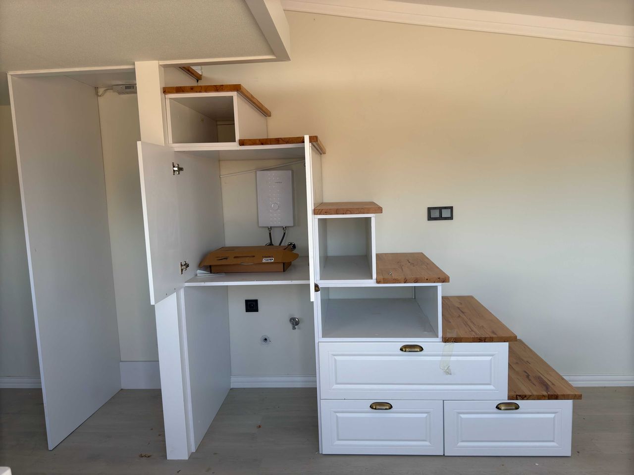 Продава се Къща в Пловдив, Централна гара - 47 кв.м за 594 €/кв.м - Снимка #5