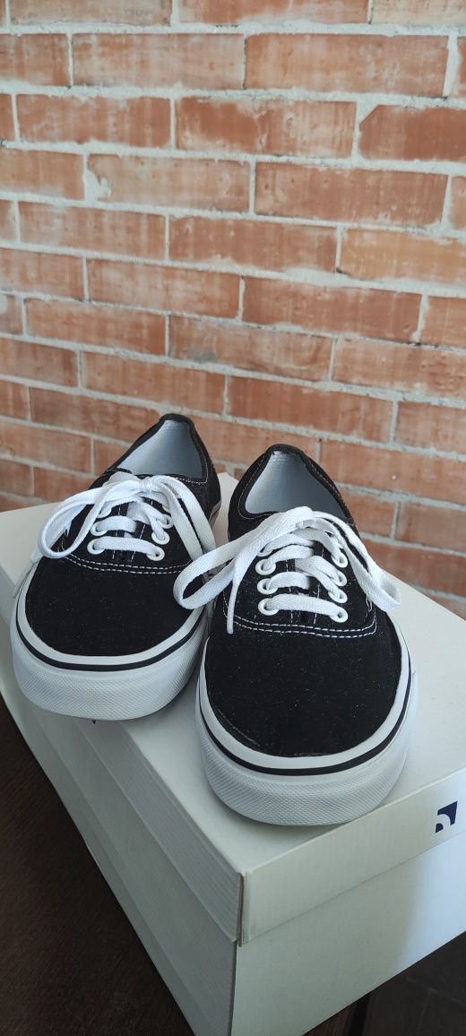 Черни гуменки кецове Vans 41
