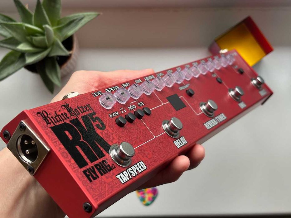 Tech 21 SansAmp Fly Rig RK5 v2 | Pedală procesor chitară
