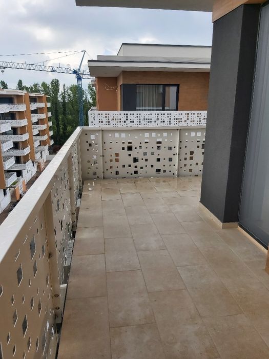 De închiriat apartament cu 2 camere