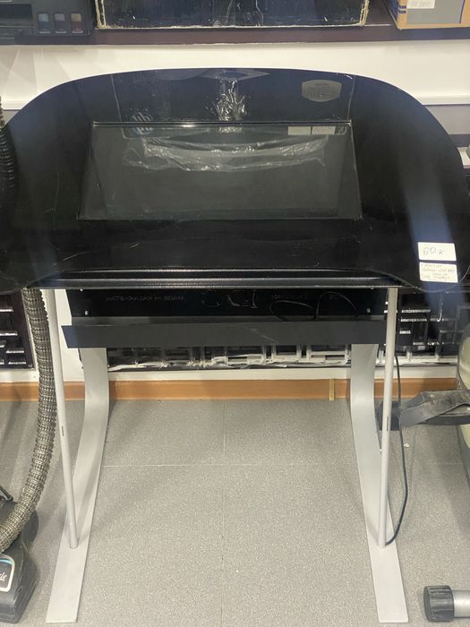 Интерактивный сенсорный стол