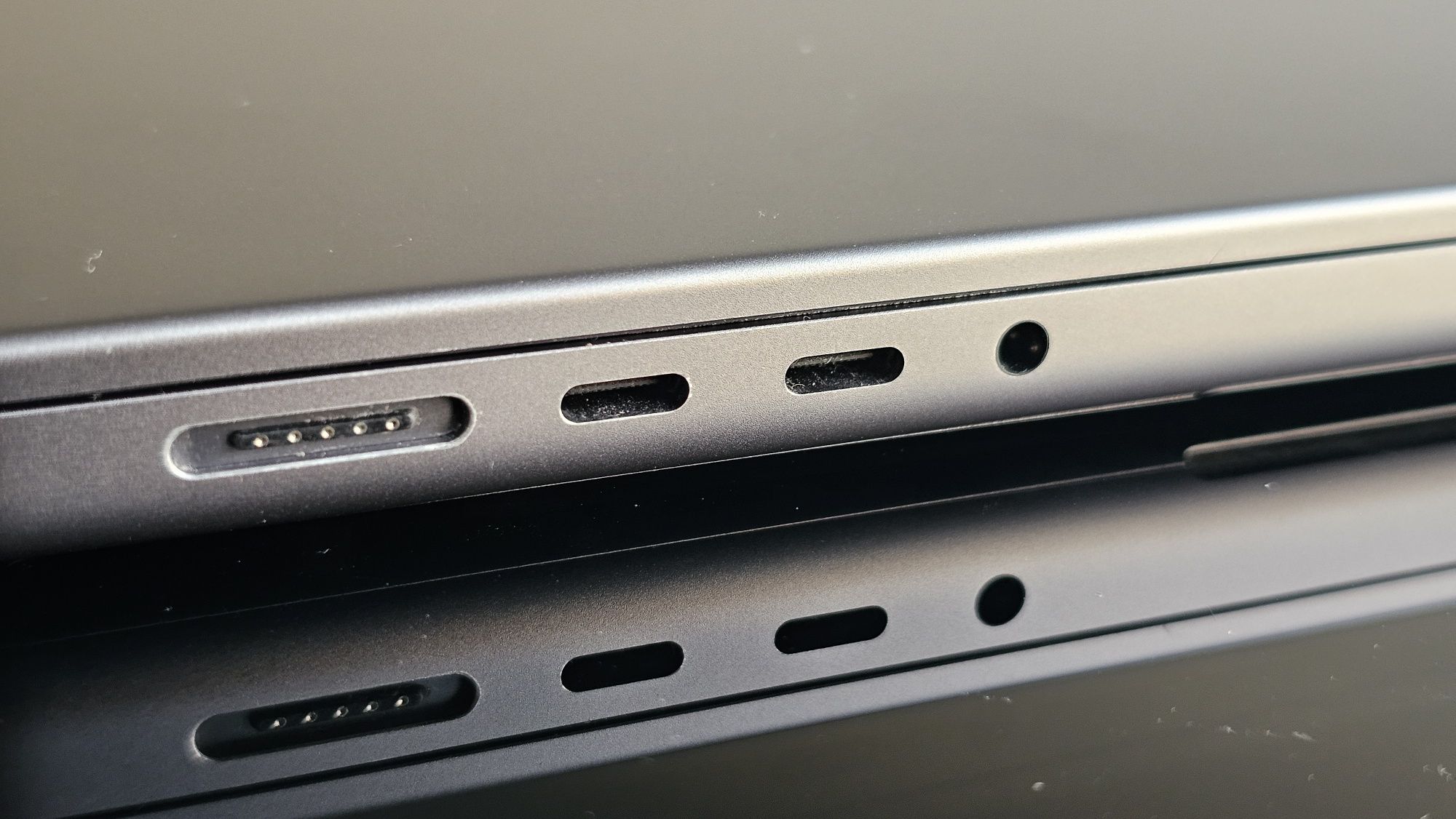 Apple MacBook Pro M1 Pro (A2442)