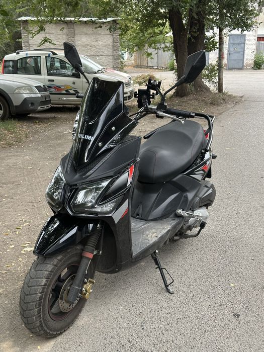 Продам мопед почти новый