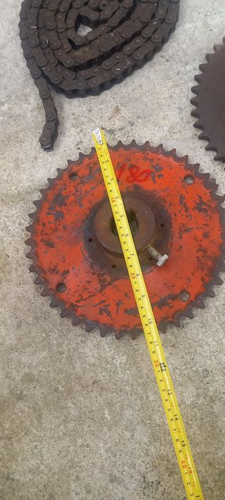 pinion 12b / lant pinion troliu balotiera utilaj