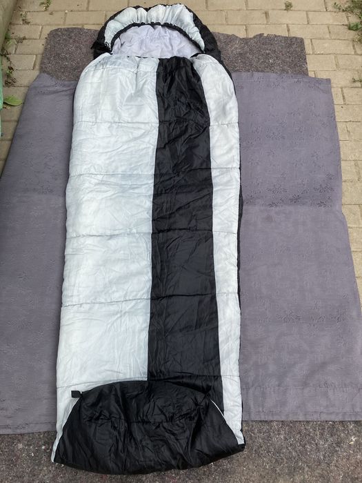 sac de dormit (tip mumie)