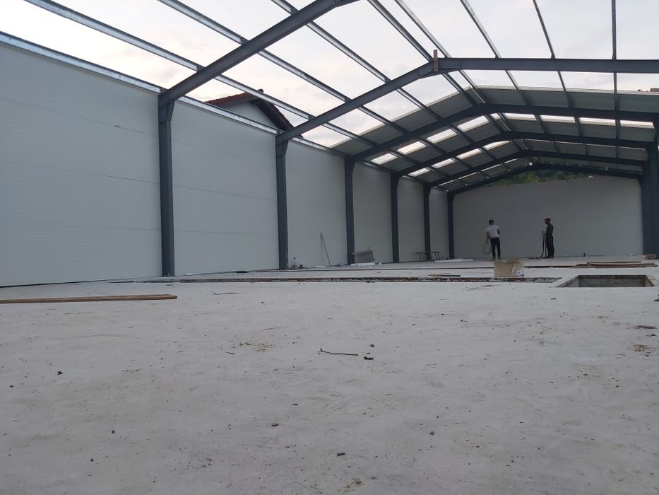 Hala pe suruburi demontabila 10x30m cu montaj schimb cu auto